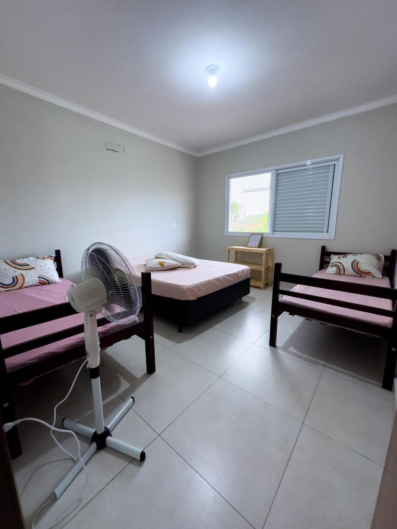 Hostel Familia Castor Itanhaem Luaran gambar